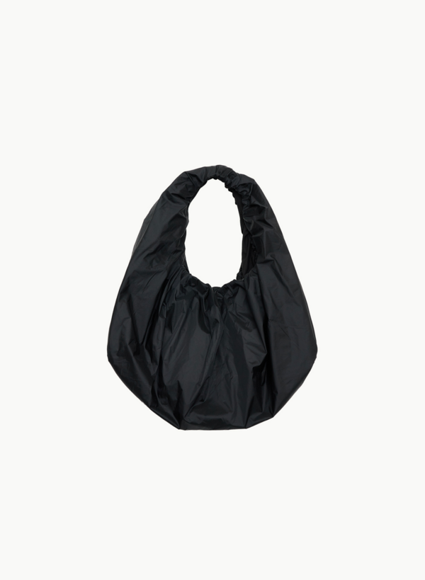 AMOMENTO Shirring Tote Bag - Red/Black | Garmentory