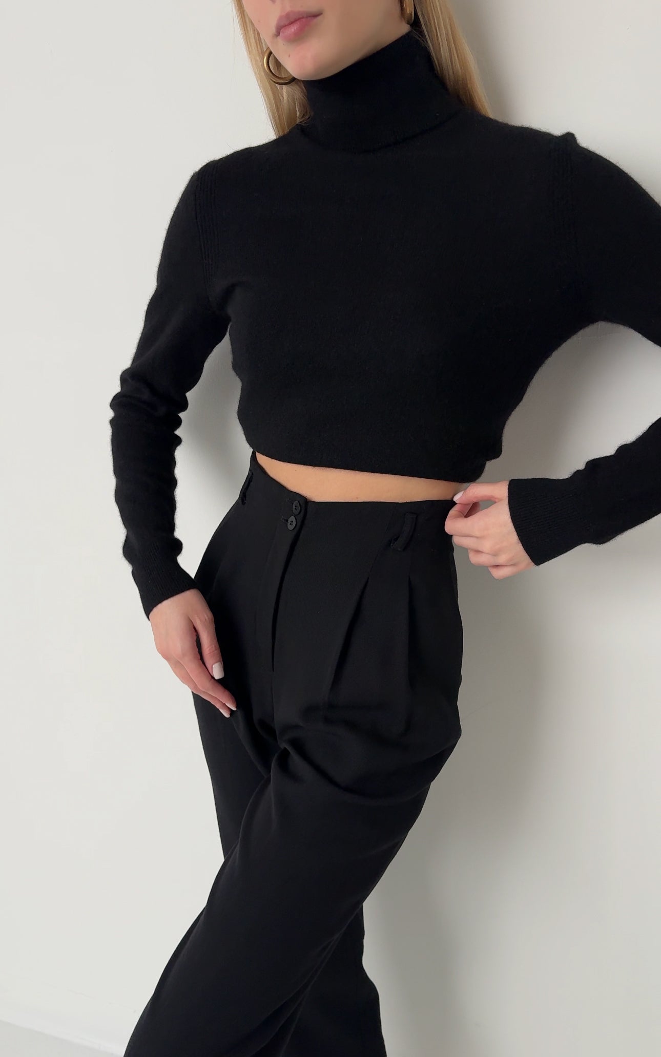 Vintage Saks Fifth Avenue Cashmere Turtleneck Sweater Onyx