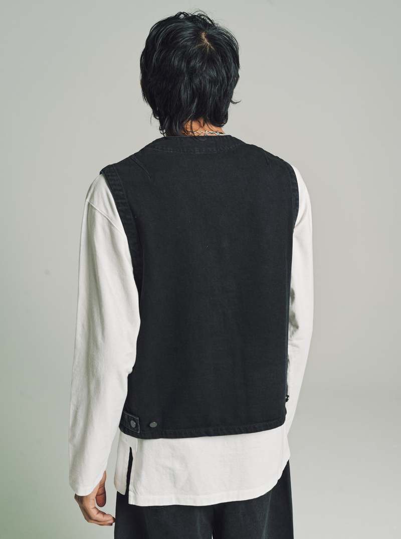 Lemaire Soft Bleached Denim 4 Pocket Gilet - Black | Garmentory
