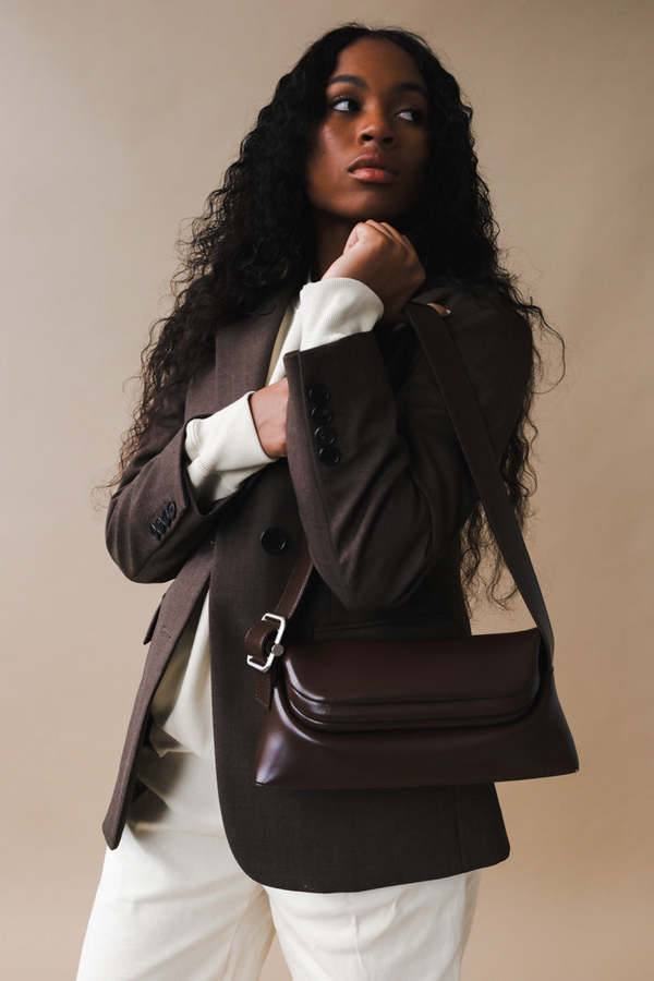 OSOI Folder Brot [Nubuck Brown] / OSOI Shoulder Bag / FedEx