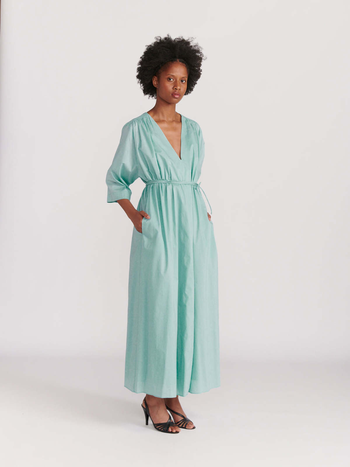 green emerald velvet dress Nox Anabel G1660 Sage Green 0 Sale – The Dress Outlet main image 0