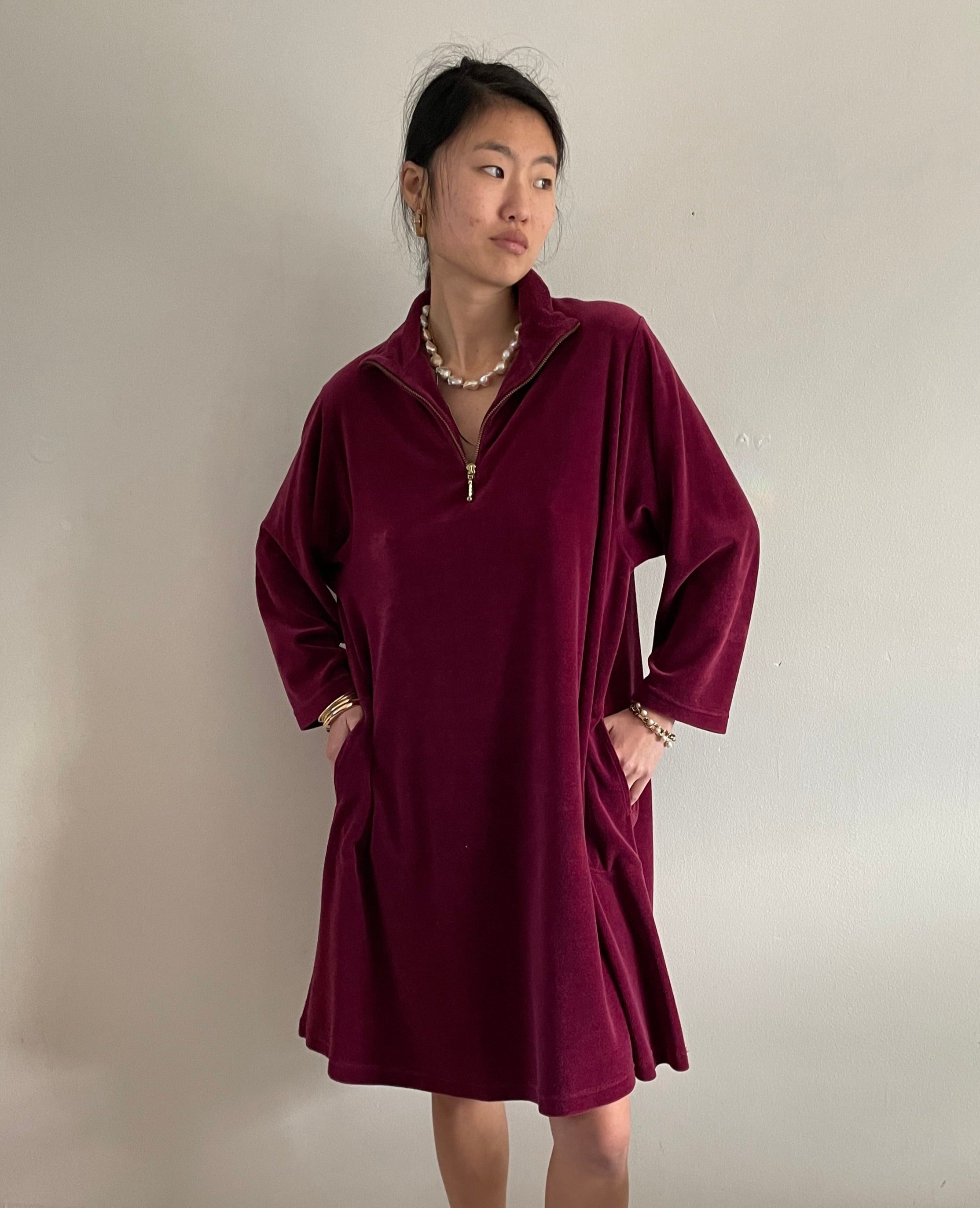 Vintage Chic for Evelyn Crushed Velvet Swing Dress In