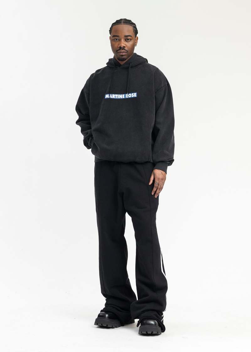 Martine Rose BLOW YOUR MIND CLASSIC HOODIE - BLACK PIGMENT Martine Rose BLOW YOUR MIND CLASSIC HOODIE - BLACK PIGMENT