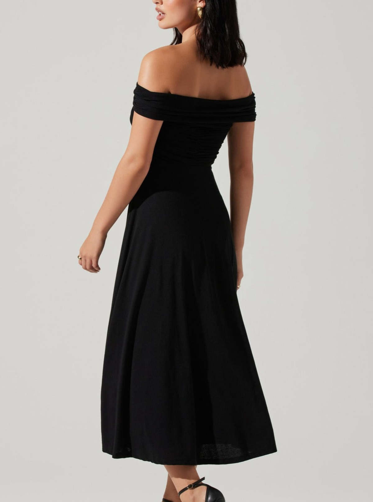 ASTR The Label Off the Shoulder Balto Dress - Black - Image 6 of 6
