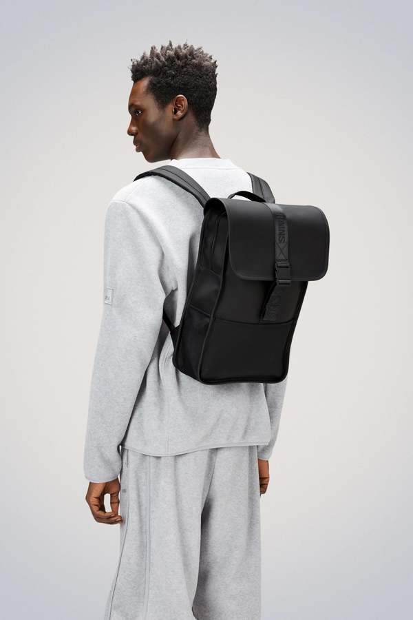 バックパック・リュック Trail Backpack - Rains - Synthetic - Black Amazon.com | RAINS Trail Mountaineer Bag - Waterproof