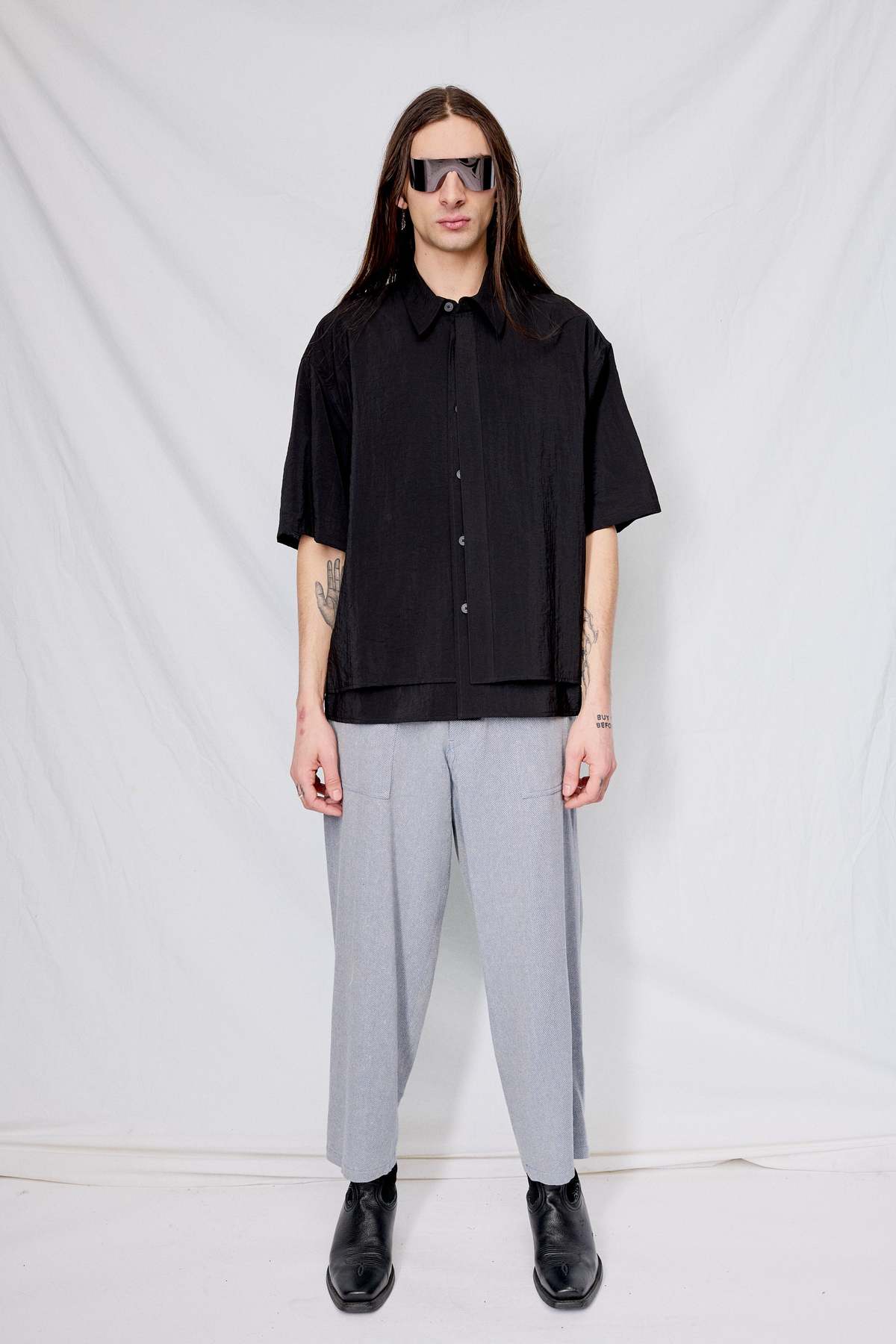 LE17SEPTEMBRE HOMME Double Layered Short Sleeve Shirt - Black - Image 2 of 4