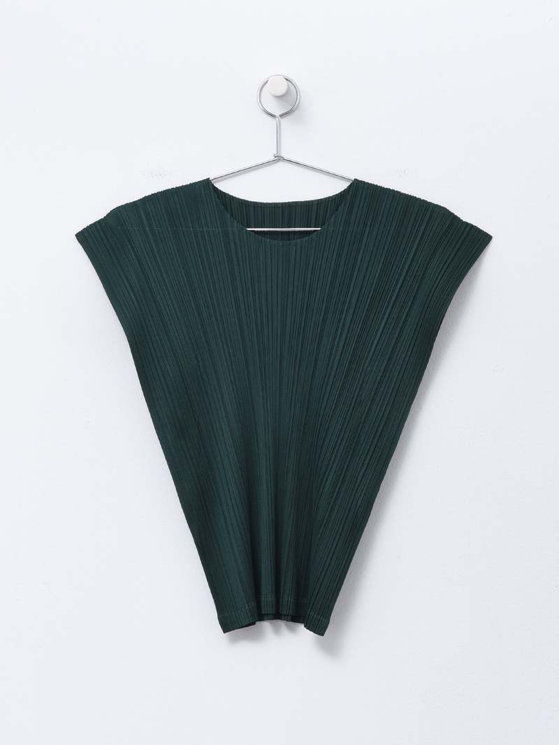 Pleats Please by Issey Miyake MONTHLY COLORS MARCH TOP - DARK