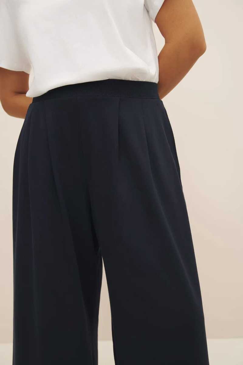 Kowtow Drape Pant - Navy