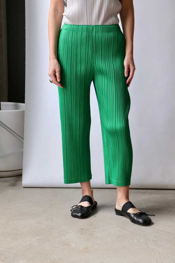 Random Pleats Thicker Bottoms