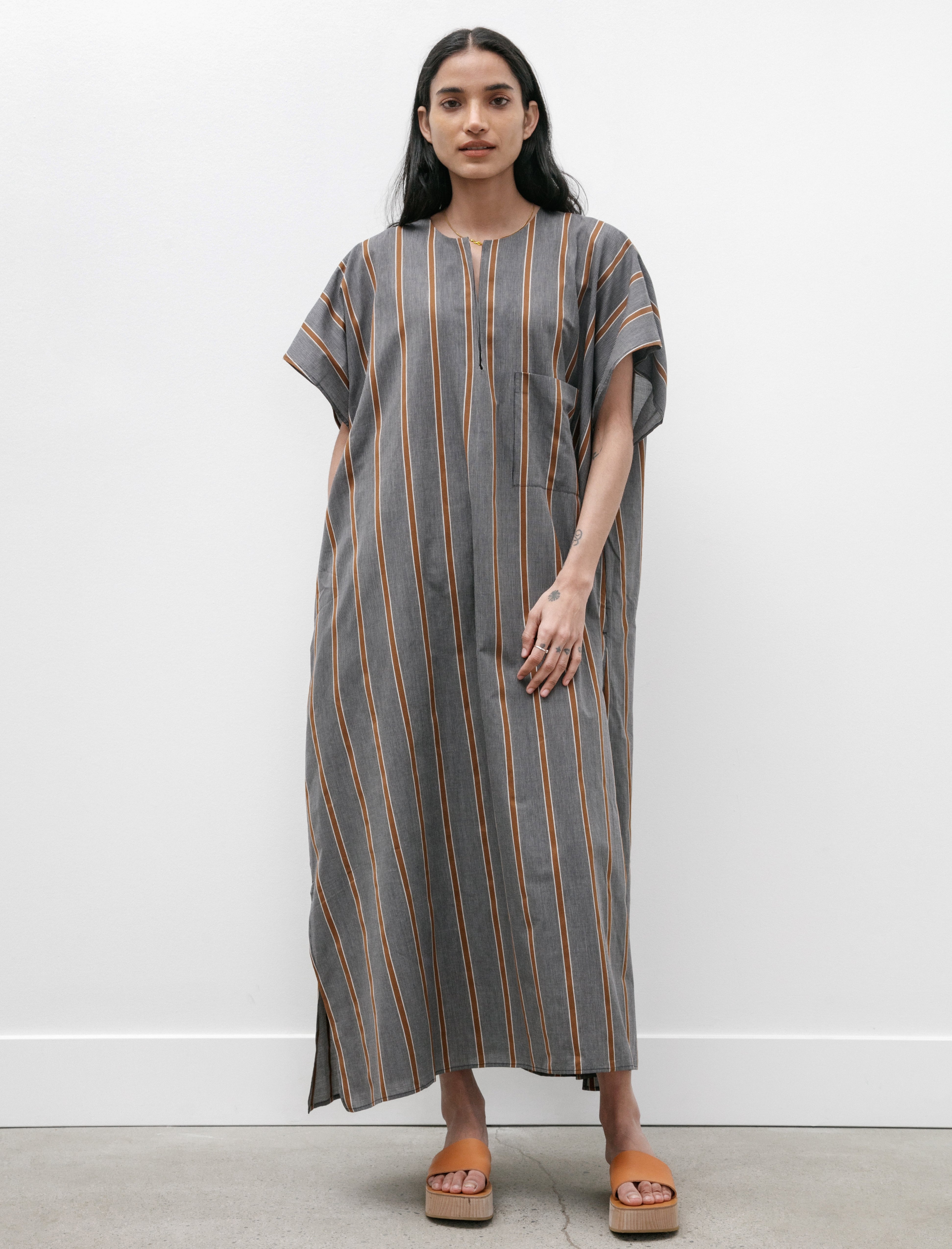 美品 Cristaseya WOOL CAFTAN DRESS ホワイト Caftan-Light-Cotton-Striped-