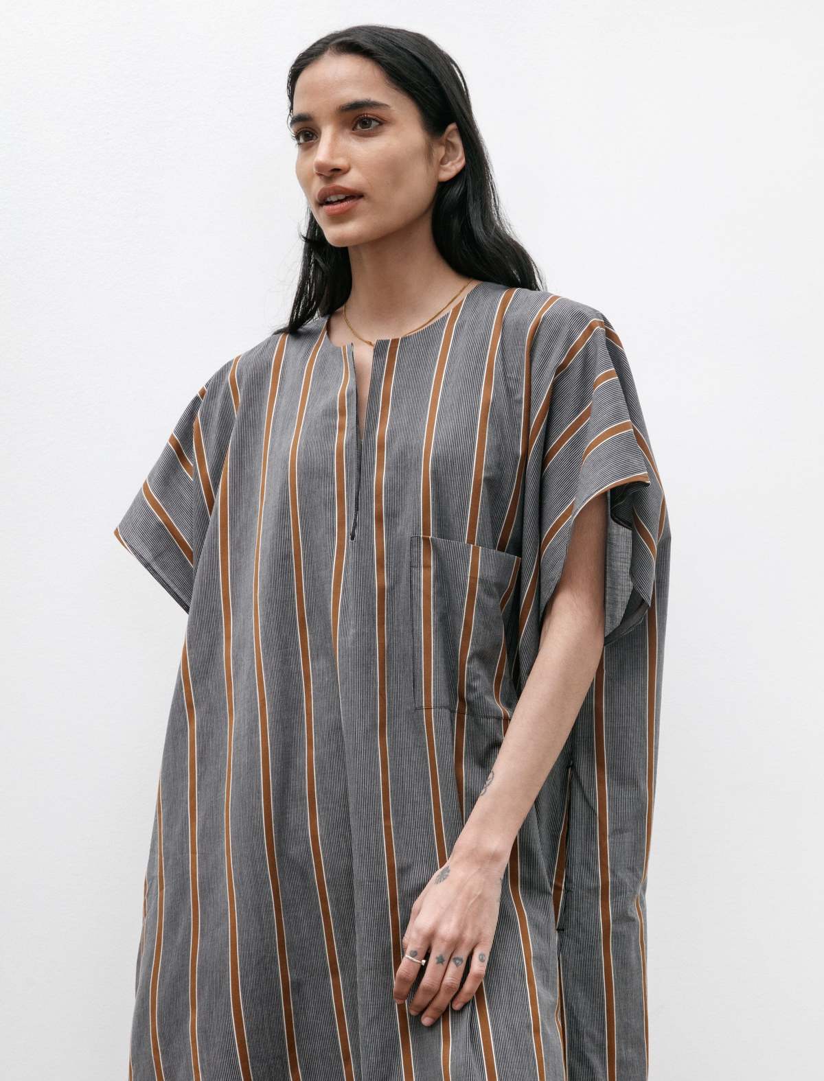 美品 Cristaseya WOOL CAFTAN DRESS キャメル Caftan-Light-Cotton-Striped-