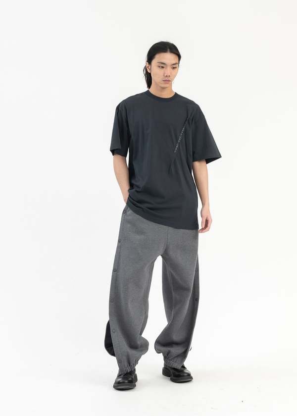 Y/project Evergreen Pinched Logo T-shirt - Vintage Black | Garmentory