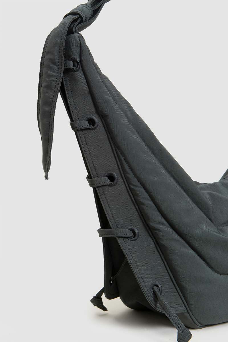 新品 lemaire 24AW GAME BAG MIDIUM black MEDIUM SOFT GAME BAG WR NYLON CANVAS BLACK - LEMAIRE