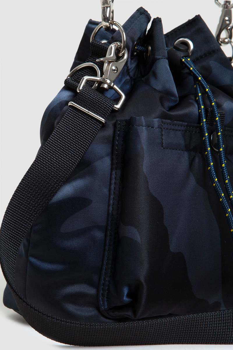 Porter Yoshida Balloon Sac Woodland Camo - Navy | Garmentory