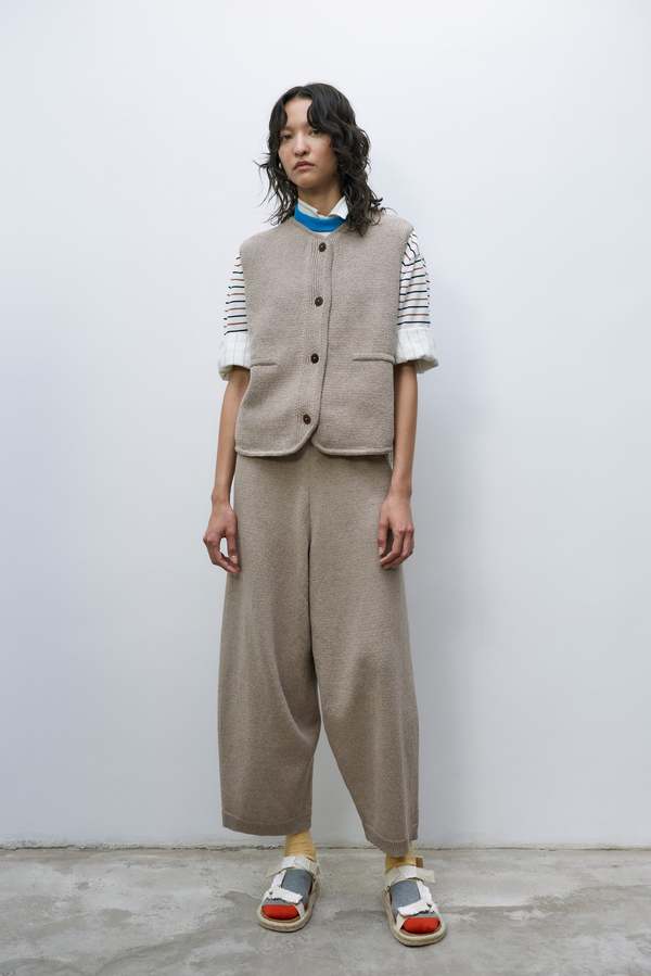 Cordera Soft Cotton Seam Pants in Toffee