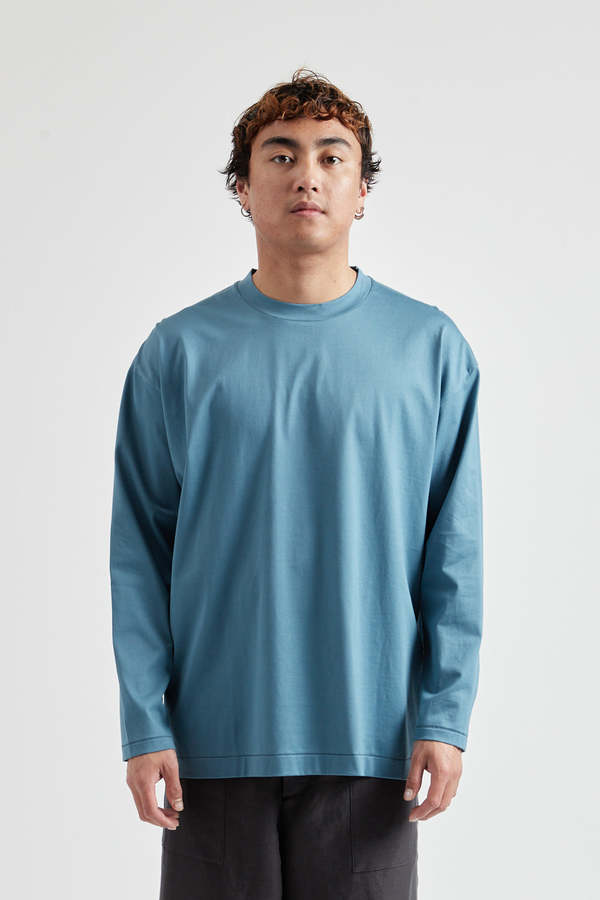 Aton Suvin 60/2 Oversized Longsleeve T-Shirt - Blue Gray | Garmentory