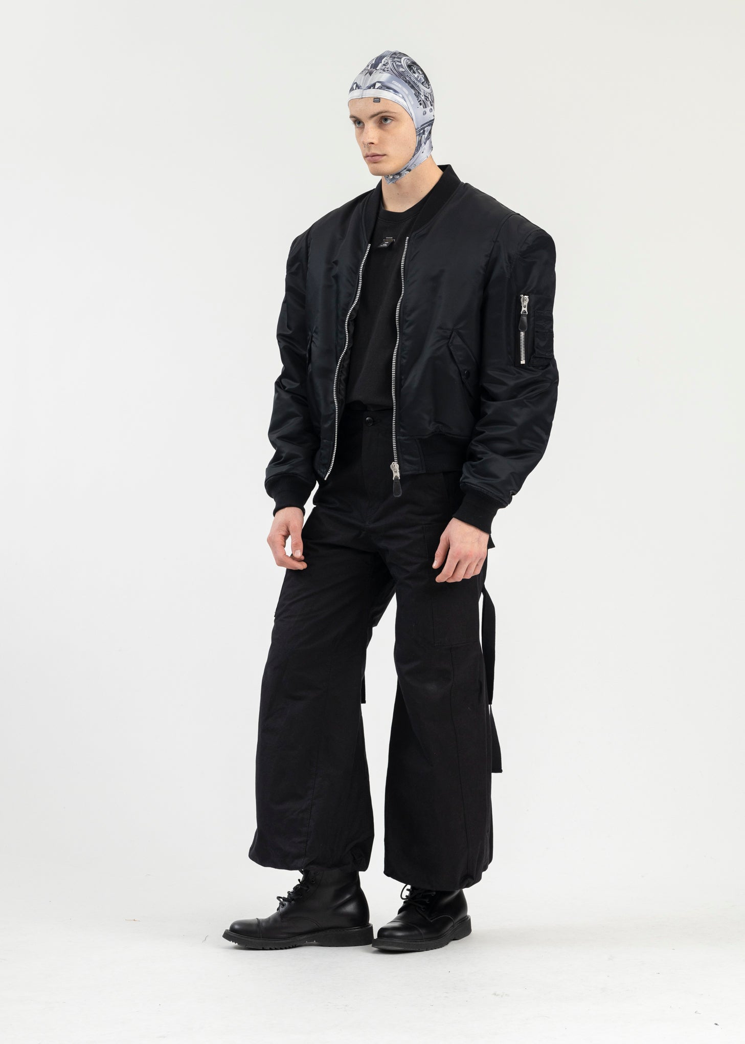 パンツ doublet ROBOT LEGS CARGO Doublet BLACK ROBOT LEGS CARGO PANTS - BLACK | Garmentory