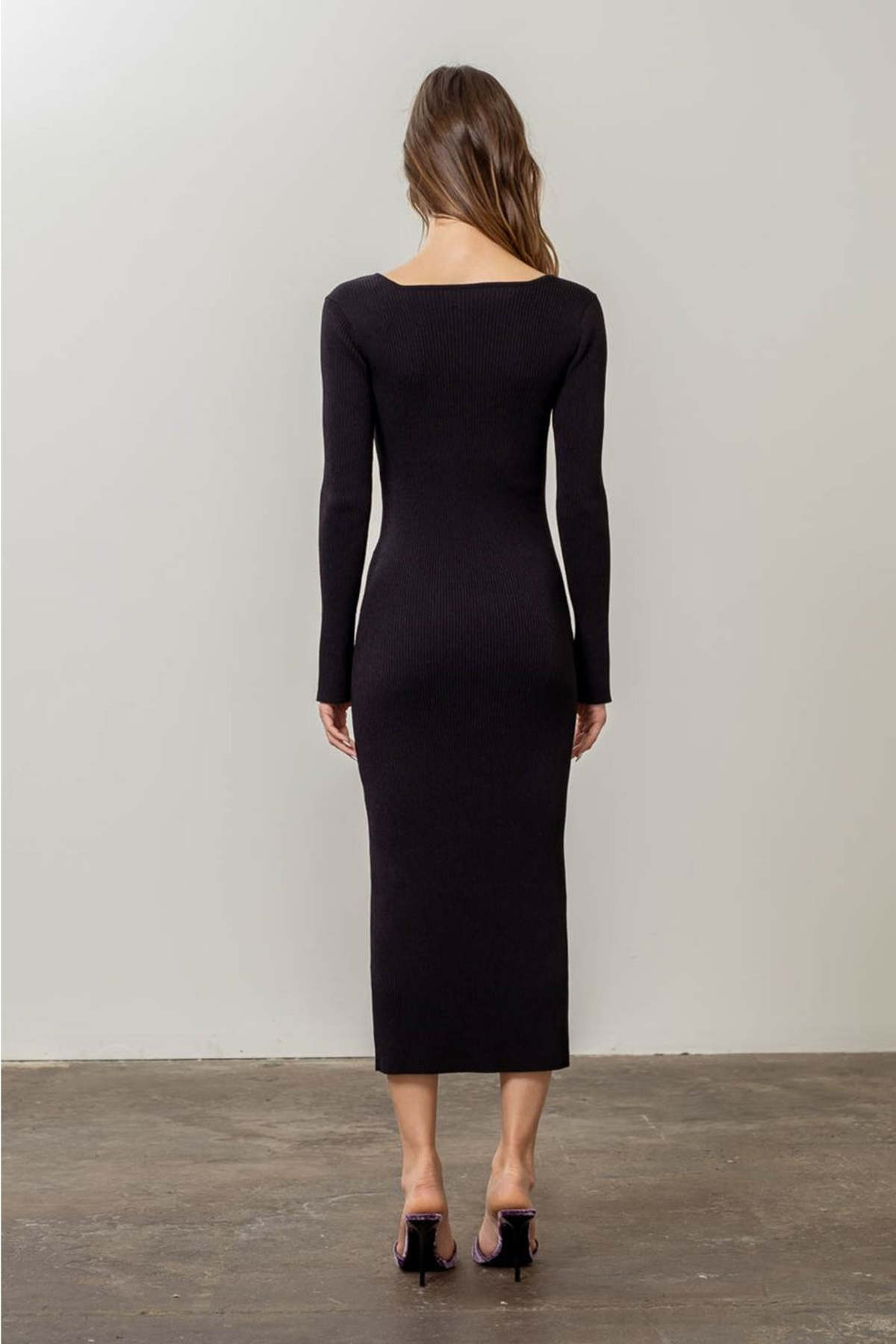 Moon River Andy Sweetheart Neck Ribbed Sweater Midi Dress - Black |  Garmentory