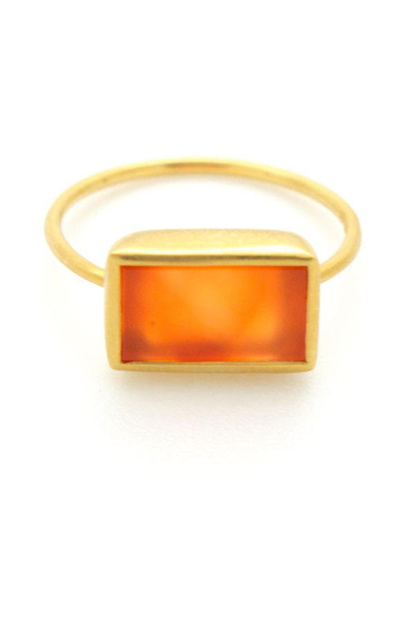 Pippa Small Ring - Carnelian Wire Cup
