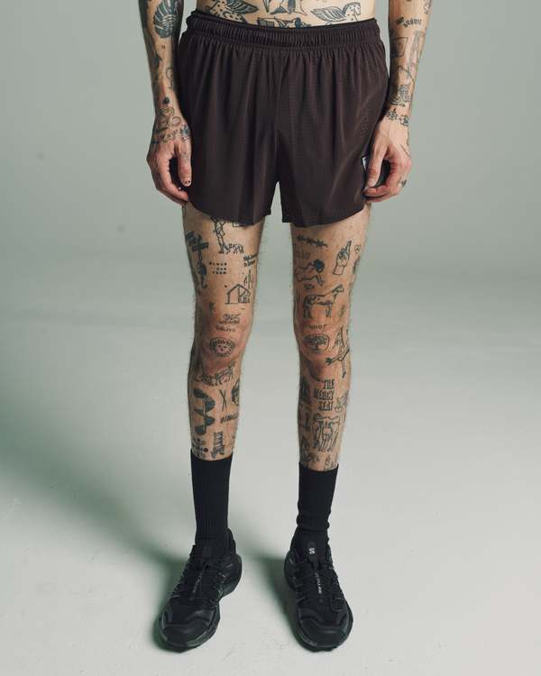 Satisfy Running Deep Space O 2.5" Distance Shorts - Mahogany