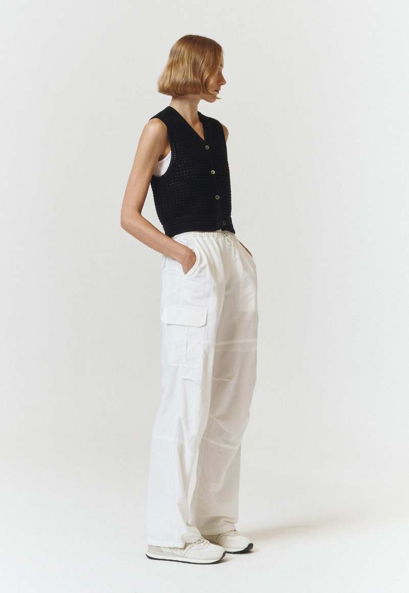 Dunst Open Crochet Knit Vest - Black