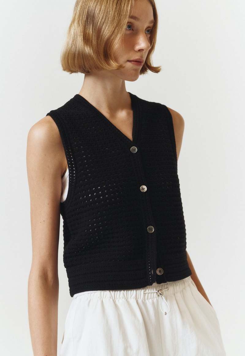 Dunst Open Crochet Knit Vest - Black