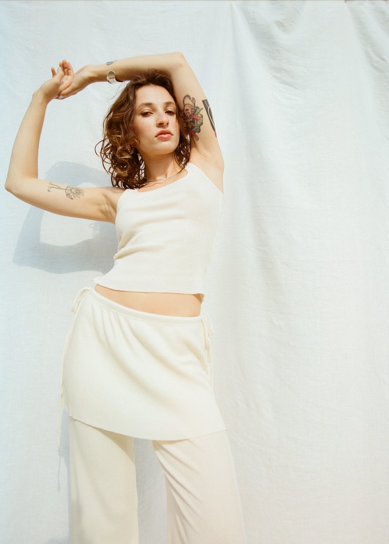 mare perpetua whisper tank - White