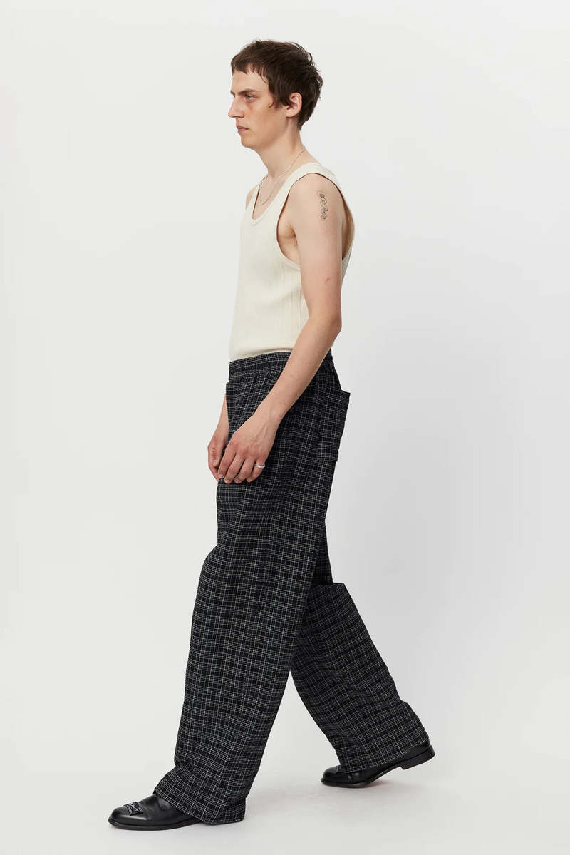 Easy-Trousers-Black-Check-