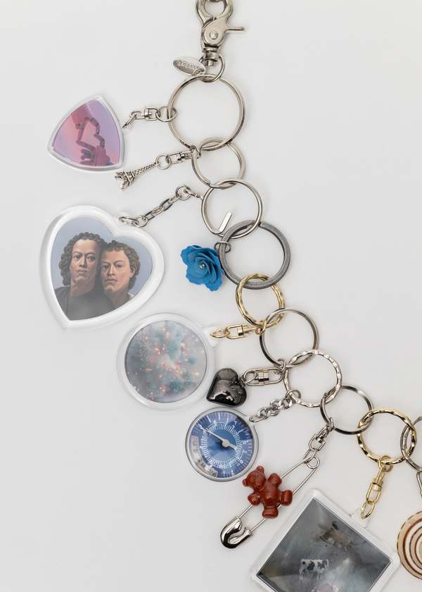 早い者勝ち！新品未使用doublet 10 WORDS KEYCHAIN