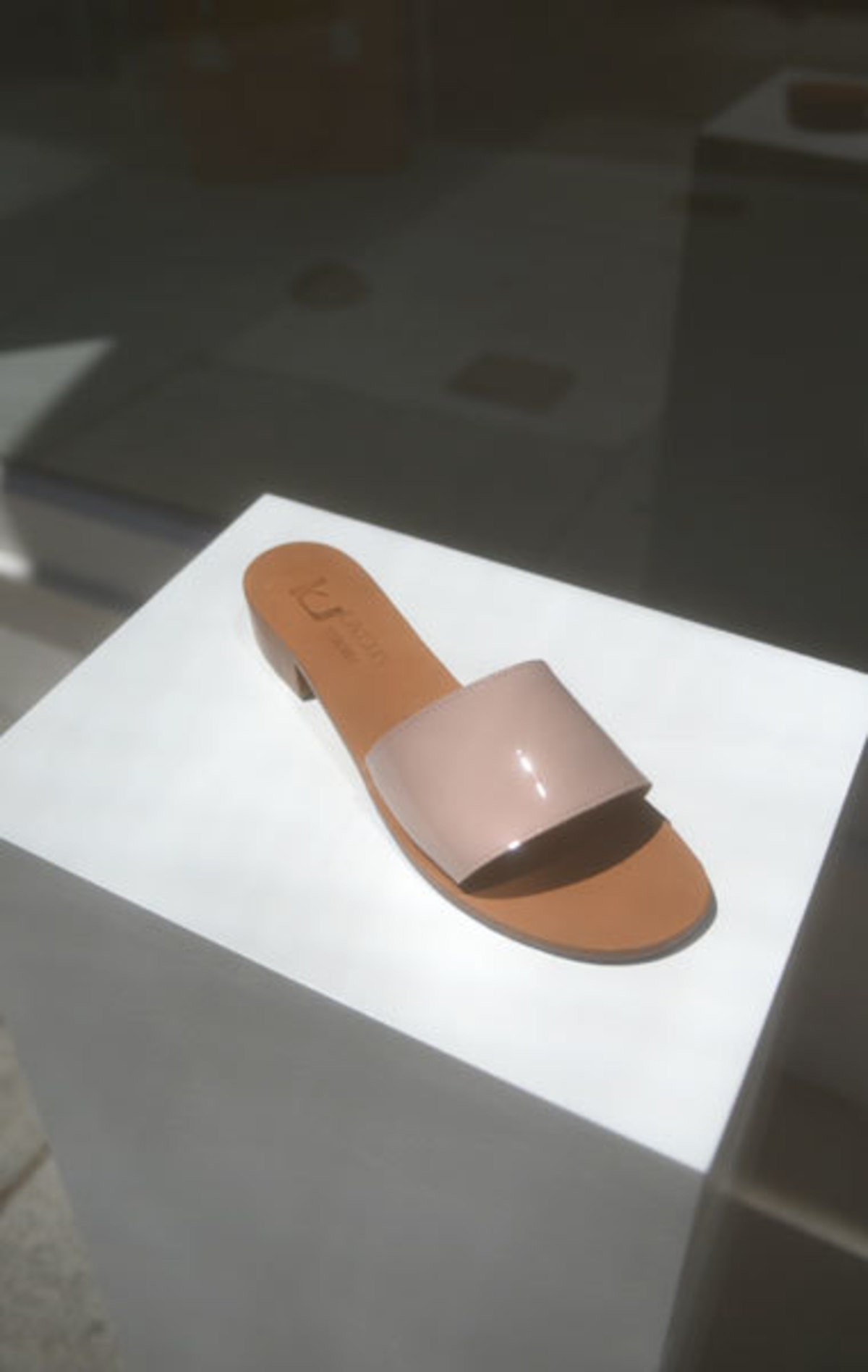 K. Jacques Sevan Slide - Image 2 of 2