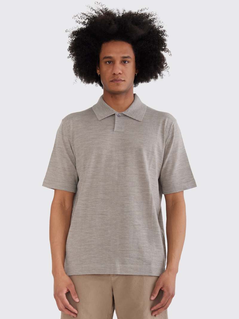 Norse Projects Jon Tech Merino SS Polo - Sand Norse Projects Jon Tech Merino SS Polo - Sand