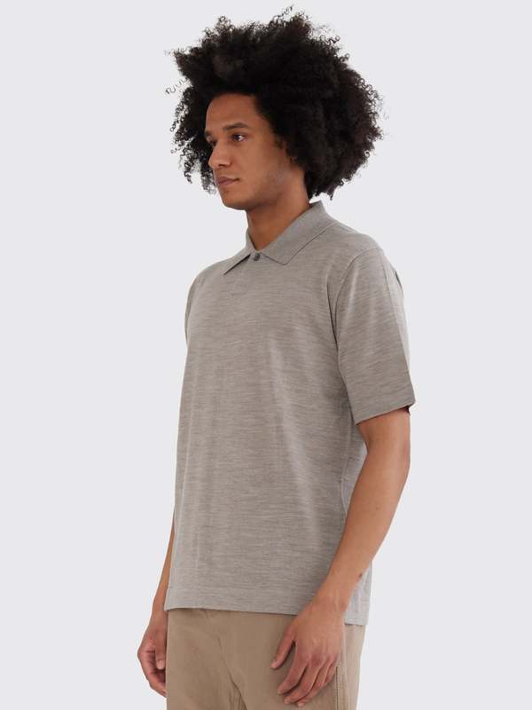 Norse Projects Jon Tech Merino SS Polo - Sand Norse Projects Jon Tech Merino SS Polo - Sand
