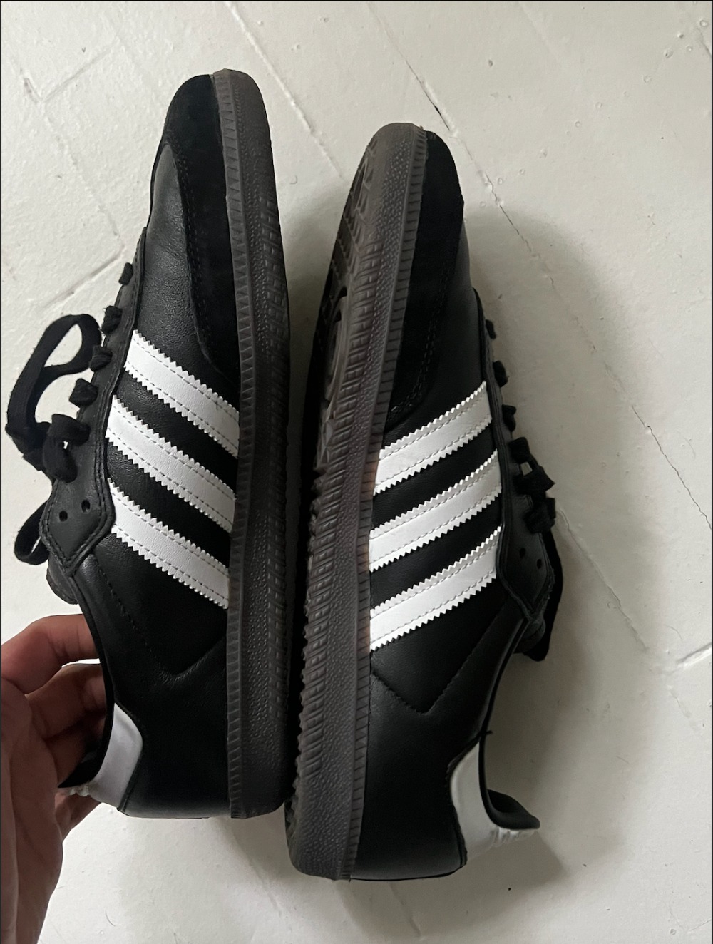 adidas gazelle silver green womens Adidas Originals Samba OG main image 0