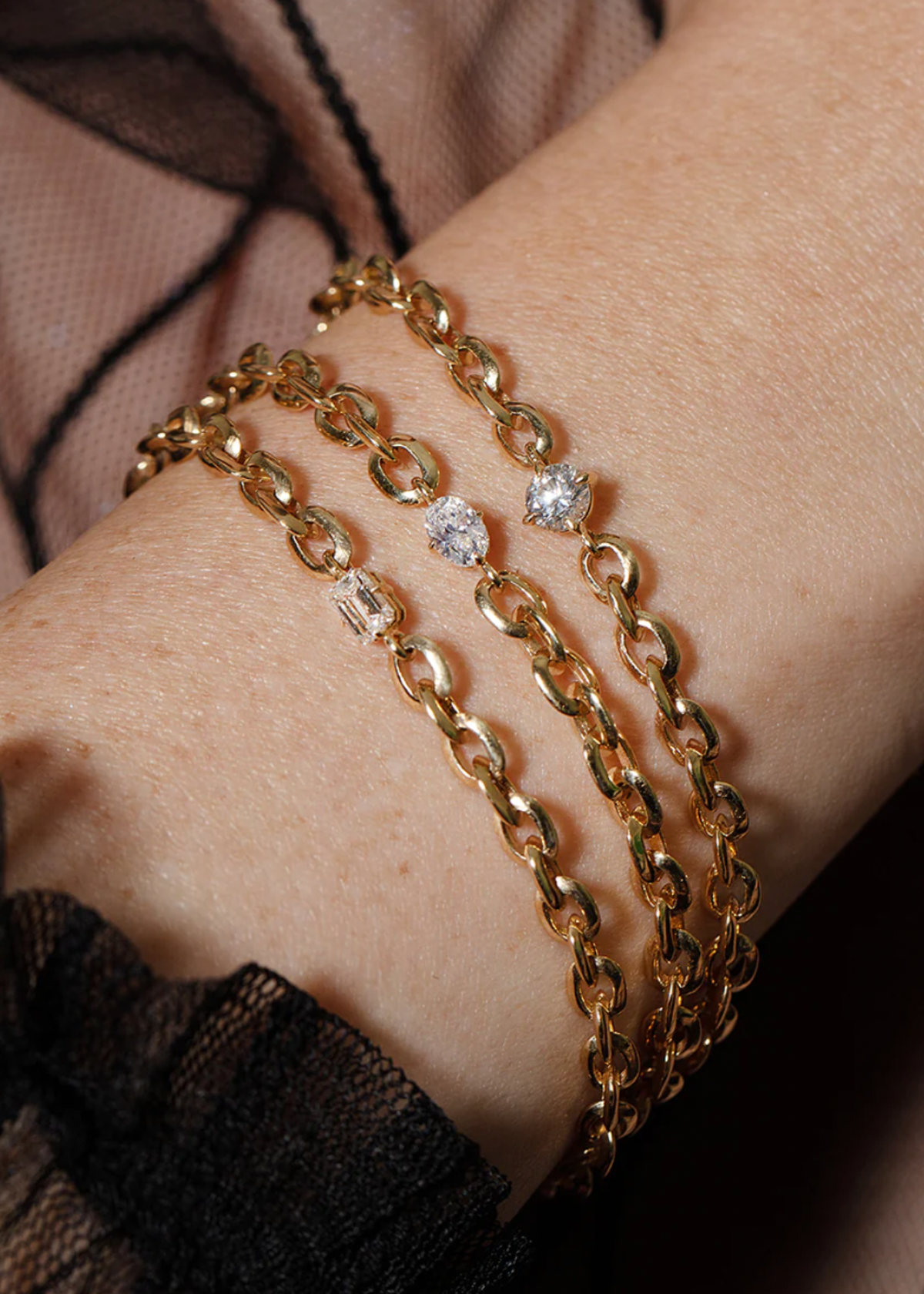 ブレスレット Knife Edge Oval Link Diamond Station Bracelet Knife Edge Oval Link Diamond Station Bracelet (Lizzie