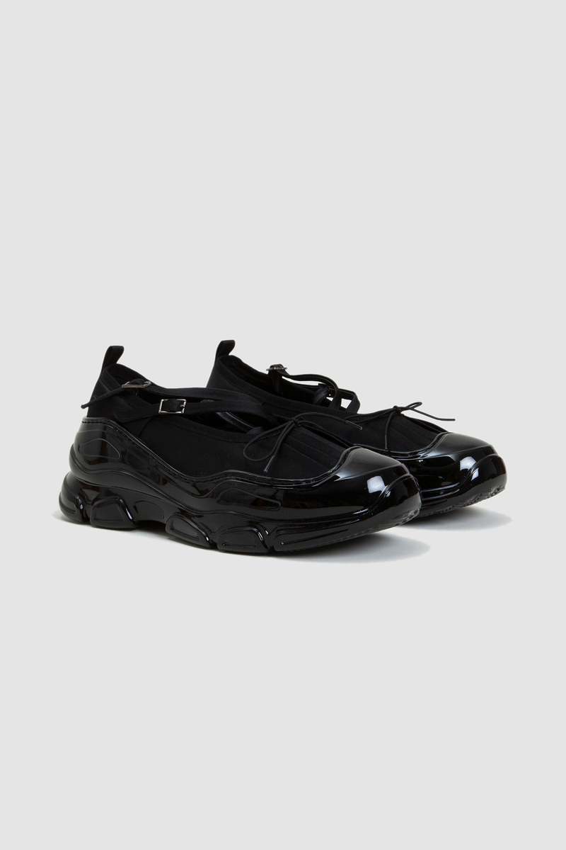 Simone Rocha Classic Criss Cross Tracker Ballerina - Black