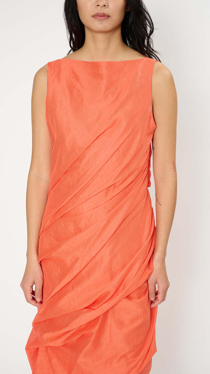ワンピース ISSEY MIYAKE SS24 TWINING MIDI DRESS (IM46FH545 32 ORANGE) Twining-Dress-in-Orange-