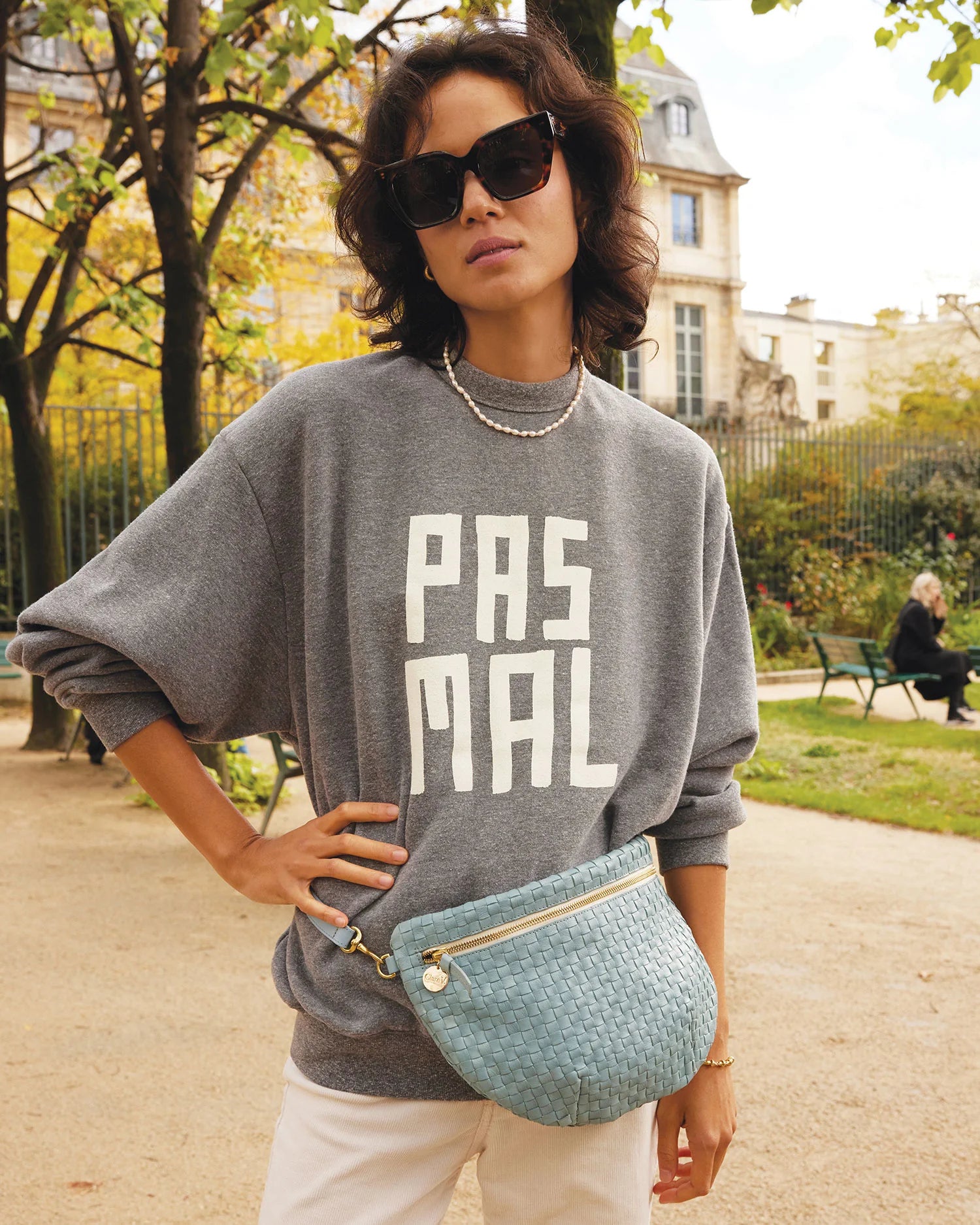 Clare Pas Mal Oversized Sweatshirt