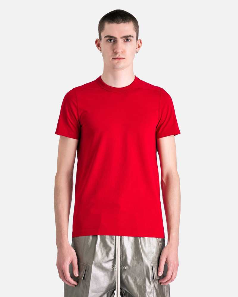 Rick Owens Short Level T-Shirt - Cardinal Red | Garmentory
