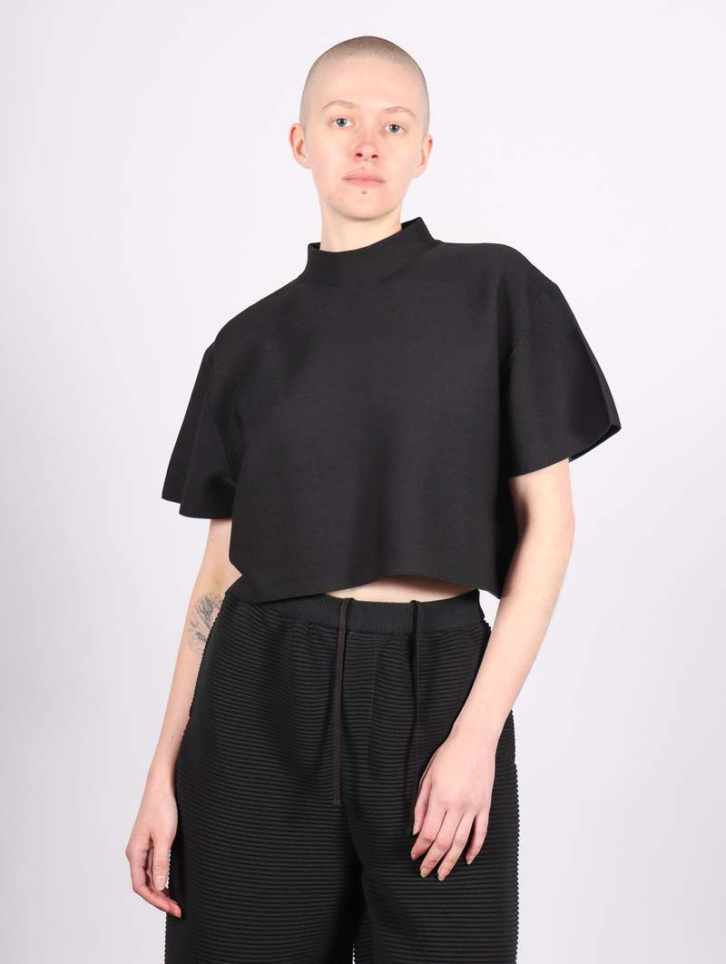 【CFCL】SHORT SLEEVE CROPPED TEE SHIRT CFCL】SHORT SLEEVE CROPPED TEE SHIRT CFCL】SHORT SLEEVE CROPPED