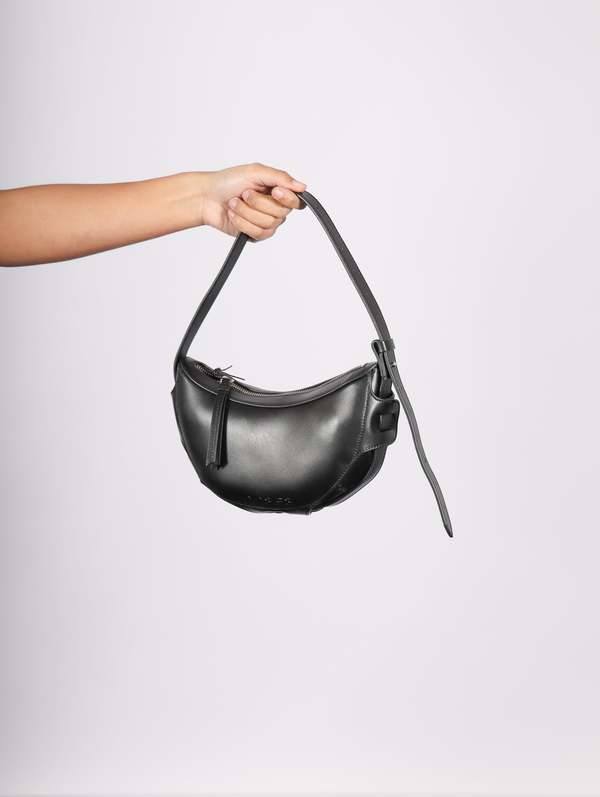 10-03-53-Half-Moon-Bag---Black