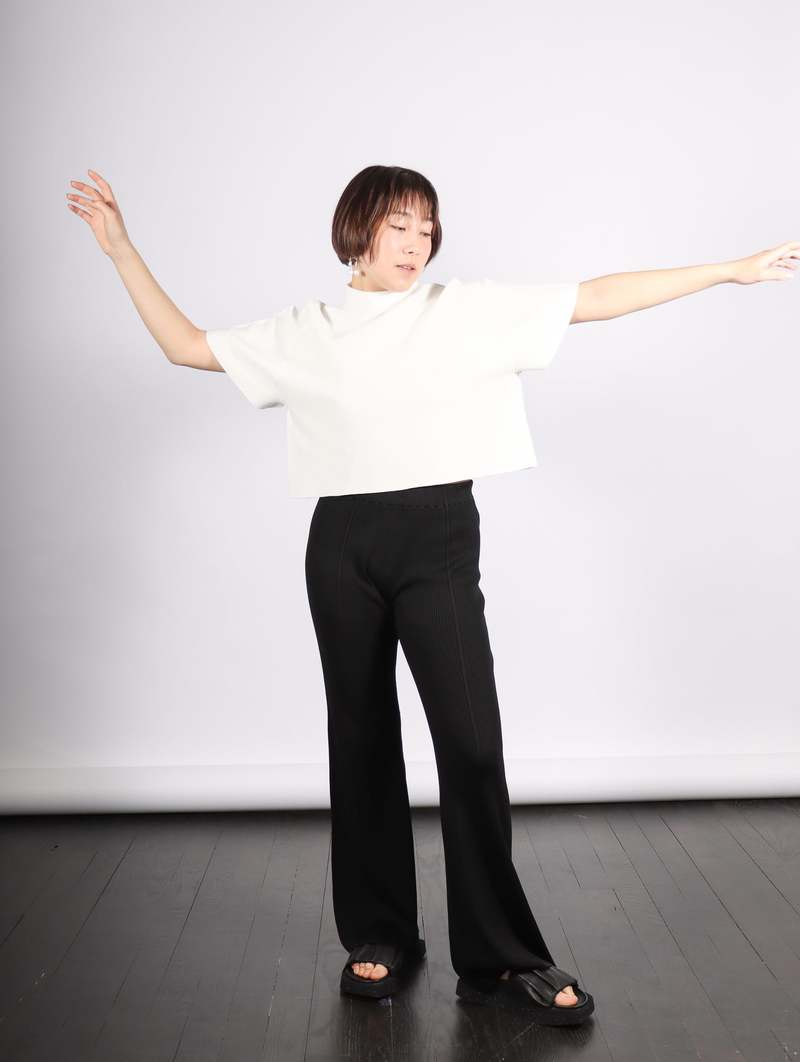 【CFCL】SHORT SLEEVE CROPPED TEE SHIRT CFCL】SHORT SLEEVE CROPPED TEE SHIRT