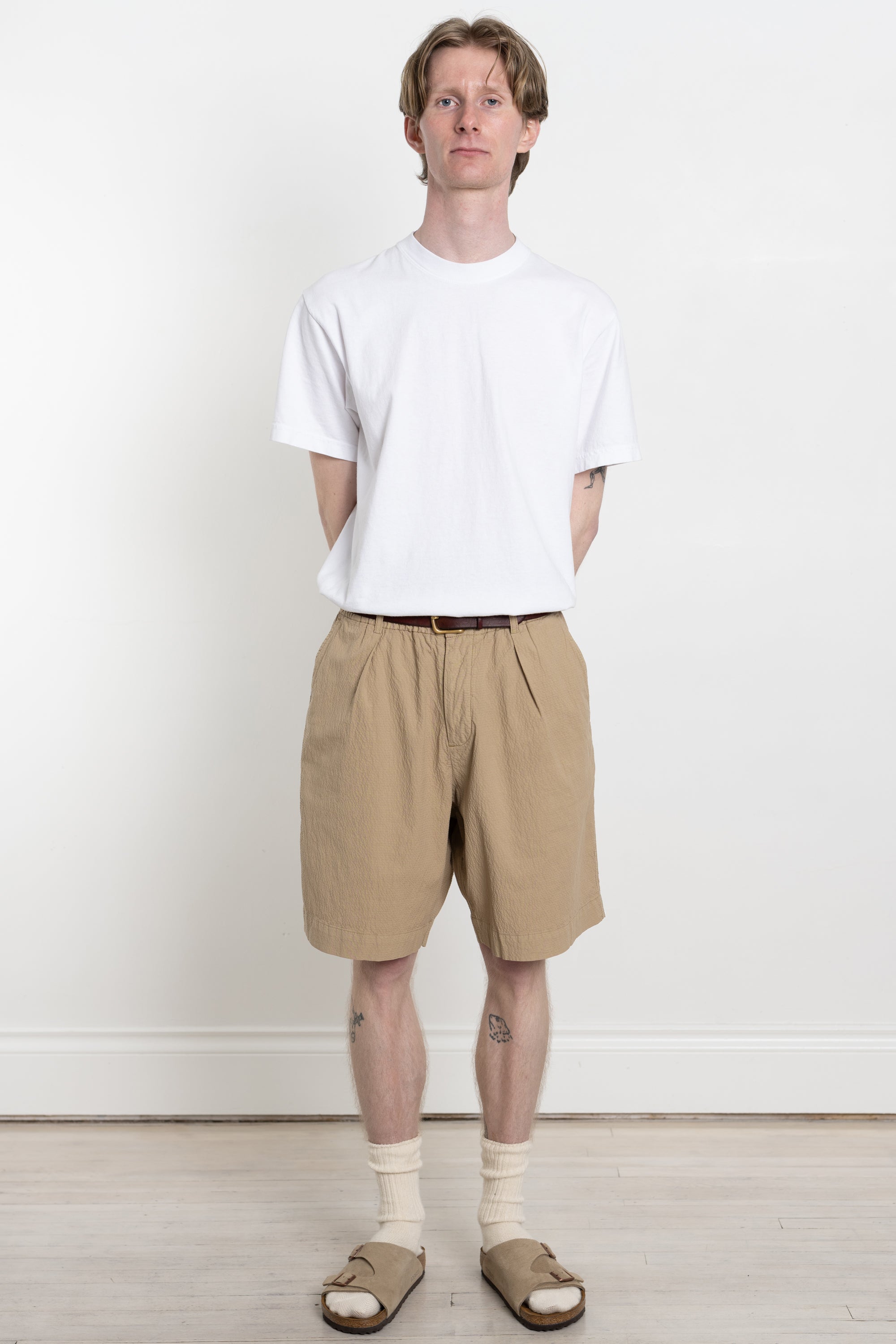 Universal Works Pleated Track Short Seersucker II - Summer Oak