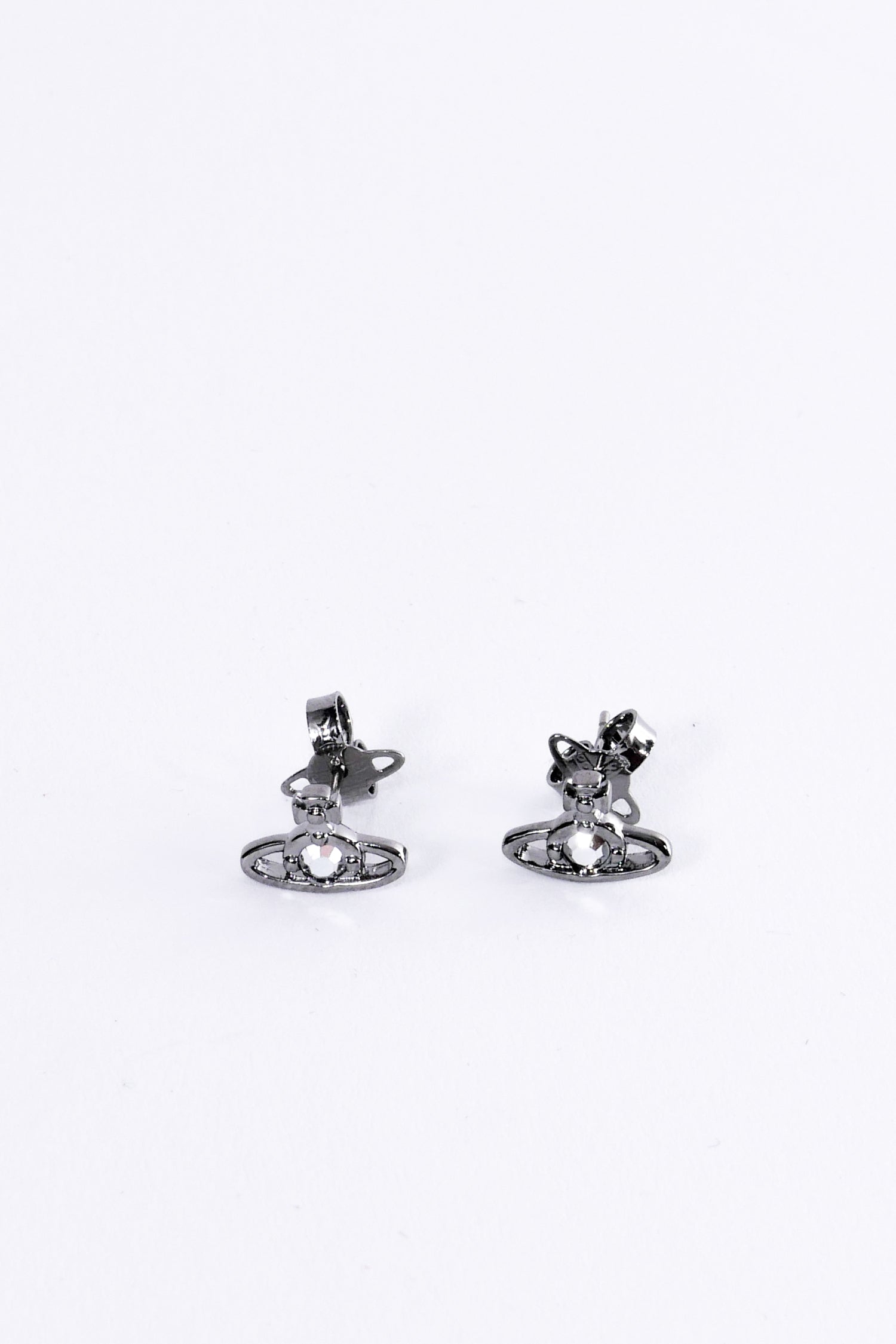 【国内発送★VivienneWestwood】NANO SOLITAIRE EARRINGS Nano Solitaire Earrings in GOLD-VITRAIL-MEDIUM-Crystal