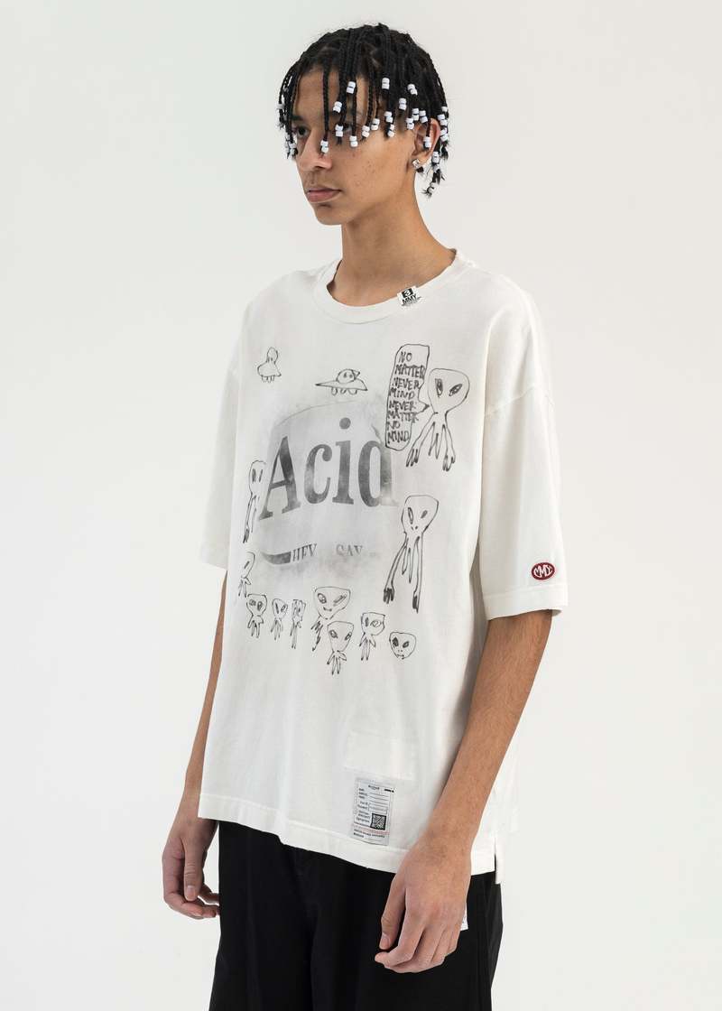 専用‼︎ALMAT PHOTO TEE WHITE Mihara Yasuhiro Printed Tee - White | Garmentory