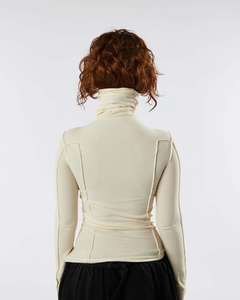Baserange-Omato-Turtle-Neck---