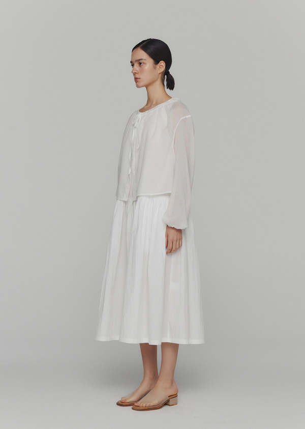 【AMOMENTO】24fw SHIRRING DRESS JUMPER AMOMENTO】24fw SHIRRING DRESS JUMPER