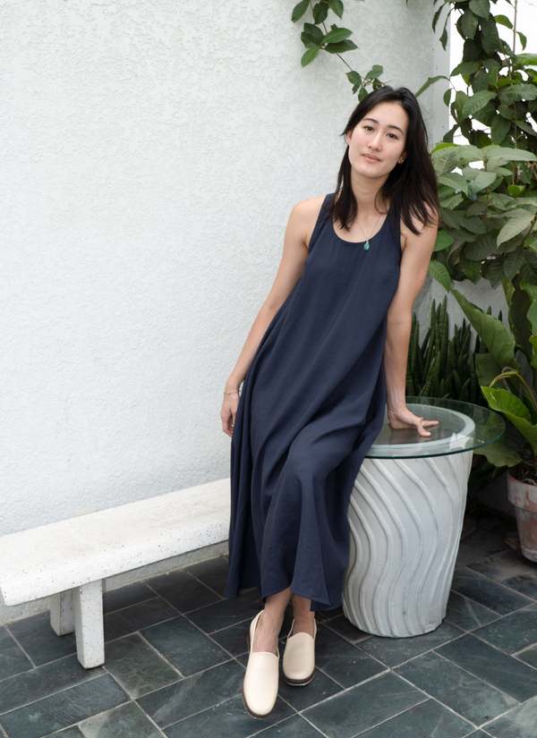 KAAREM Thanh Ca Sleeveless Midi Racerback Tent Dress - Dark Blue |  Garmentory