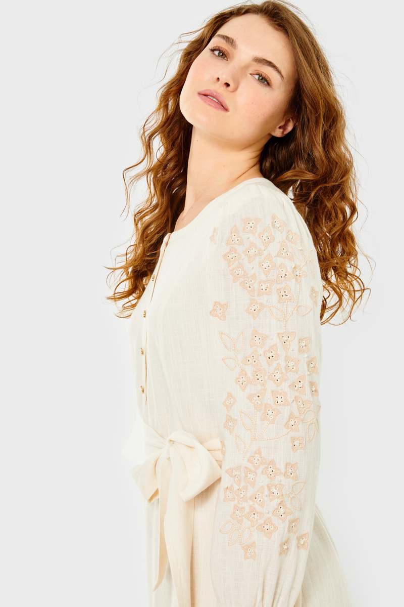 Gardenia Classical Rayon-Linen Embroidered Woven