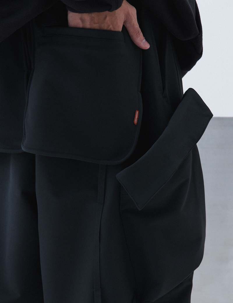 GOOPIMADE EXOSKELETON サイズ2 ブラックパンツ 178607366_o25.jpg?