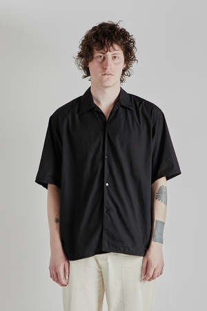 Blurhms Chambray Open Collar Shirt - Black | Garmentory